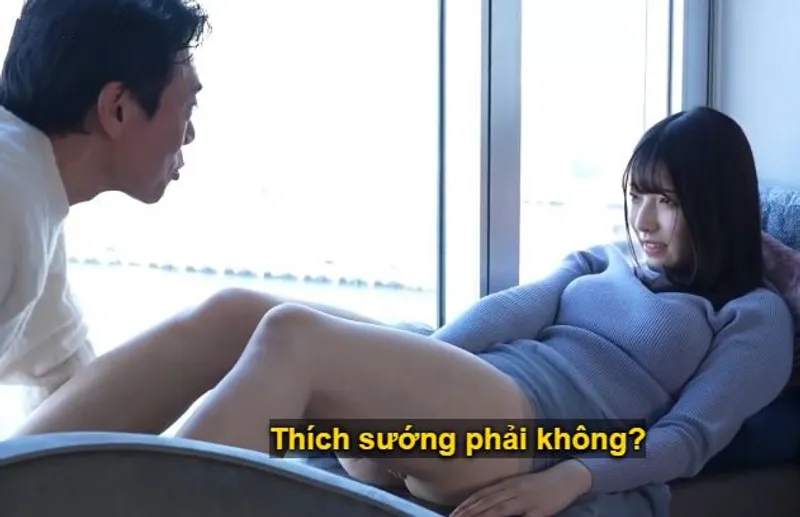 Sự chạm trán giữa ông bác và cô minh tinh trẻ mới chân ướt chân ráo tại nhà nghỉ sang trọng.